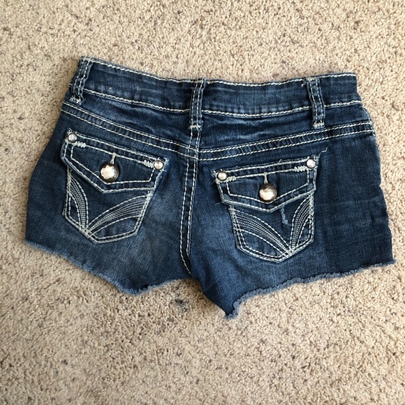 Jeans Shorts Ripped - Picture 2 of 4